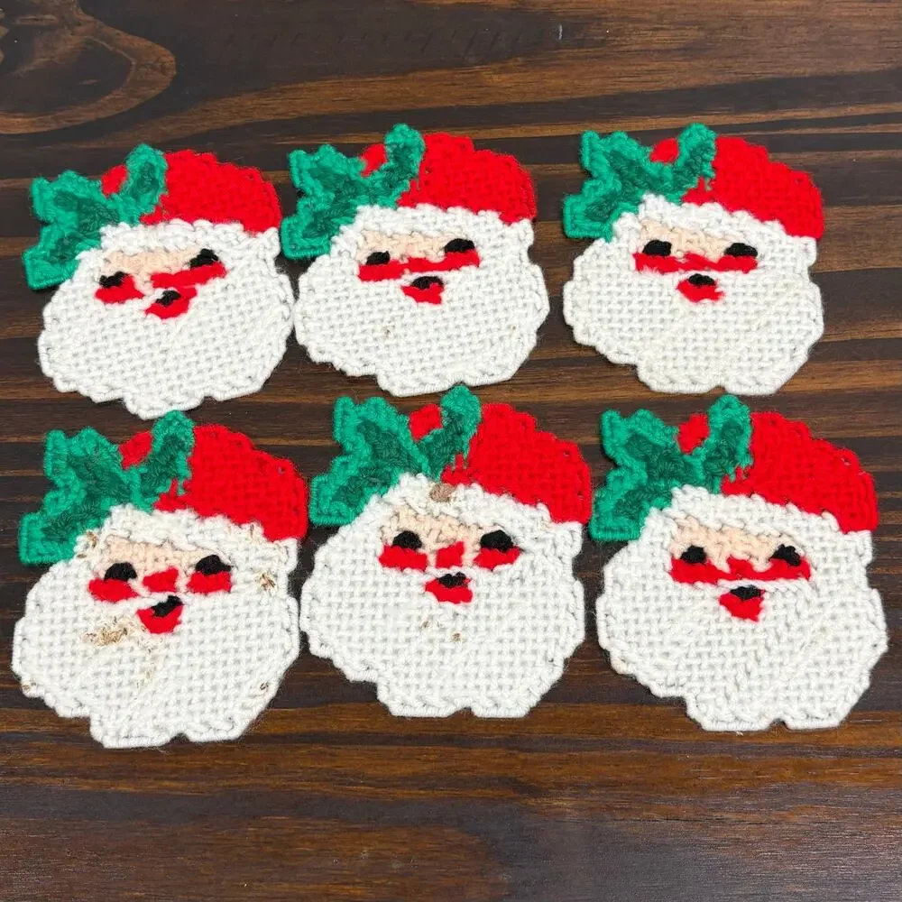 Plastic Canvas Needlepoint Stichery Handmade Santa Coaster Set of 6 Christmas